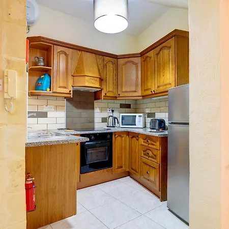 Traditional Maltese Townhouse With Roof Terrace
